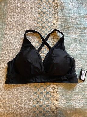 Torrid Wirefree Triangle Swim Top Size 0